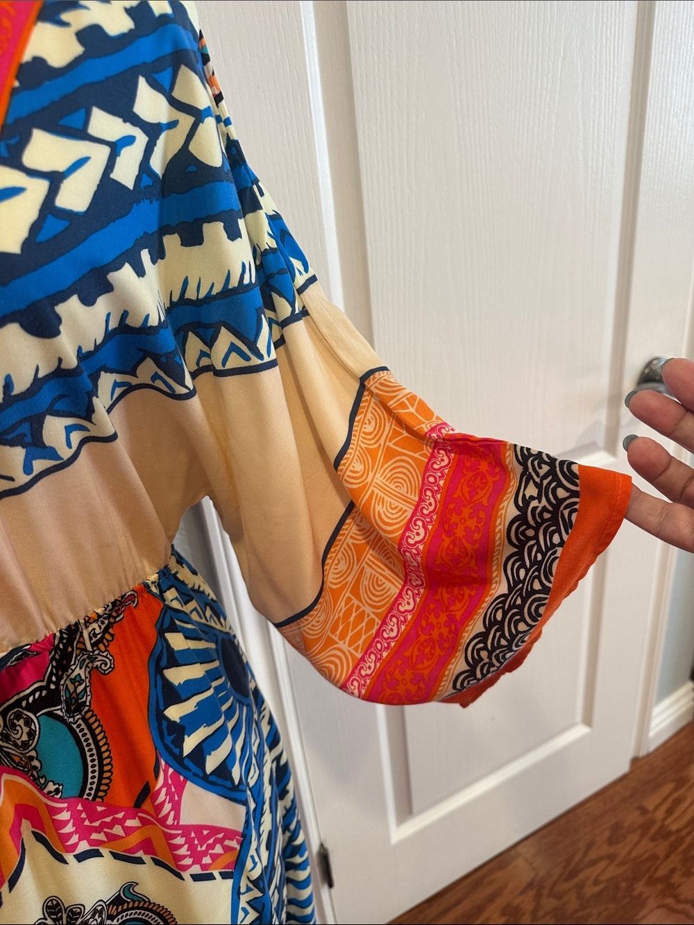 Flying Tomato Sz Large Bold Printed V-Neck Maxi Dress in Blue, Orange, Cream - Picture 3 of 10